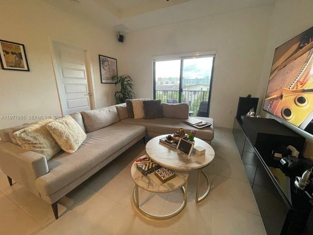 8045 NW 104th Ave 36, Doral, FL 33178