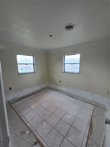 927 SONATA LANE, Orlando, FL 32825