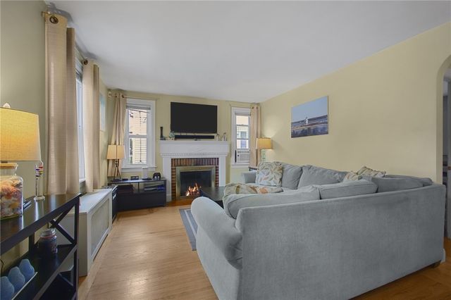 36 Becker Avenue, East Providence, RI 02915