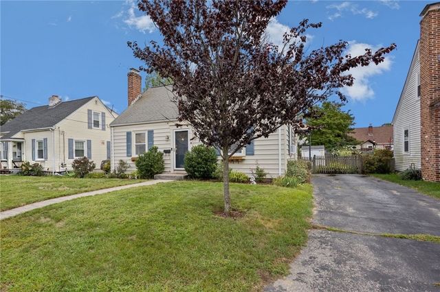 36 Becker Avenue, East Providence, RI 02915