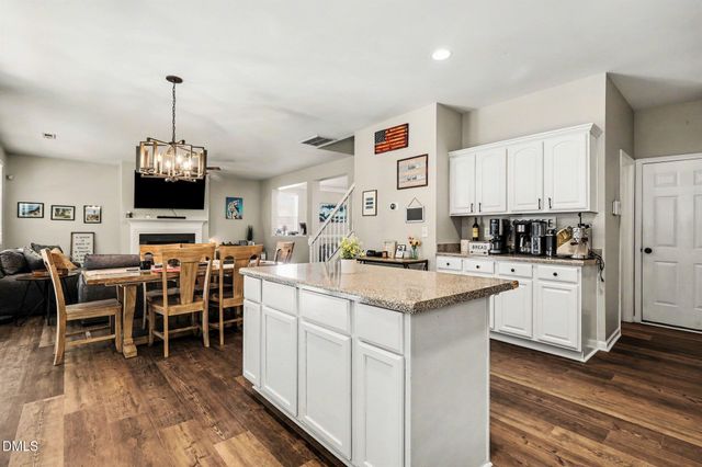 128 Smart Court, Clayton, NC 27520