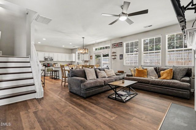 128 Smart Court, Clayton, NC 27520