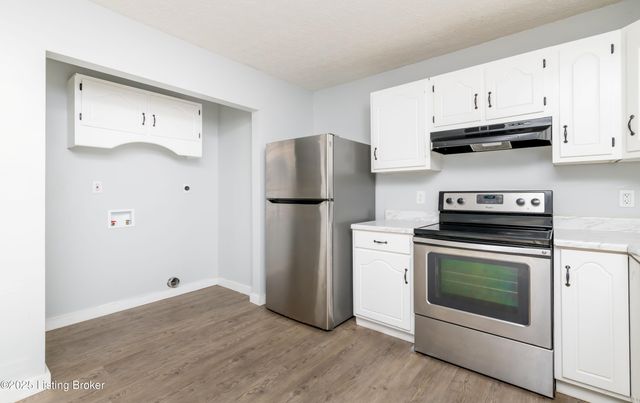 111 Norwood Dr, Elizabethtown, KY 42701