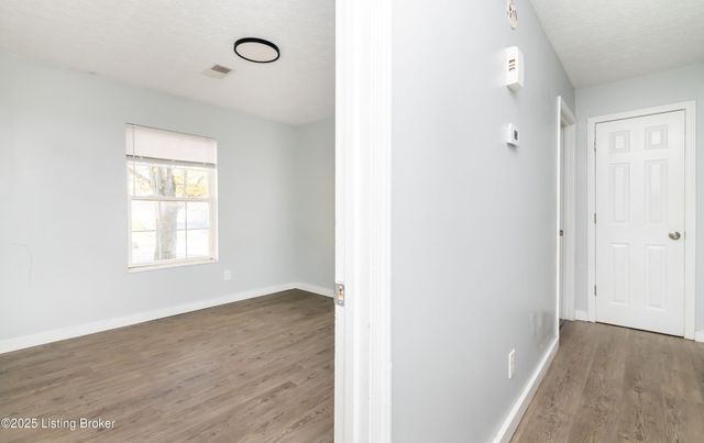 111 Norwood Dr, Elizabethtown, KY 42701