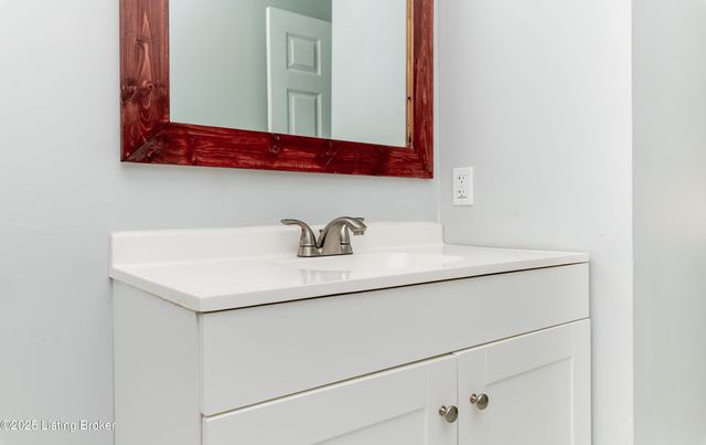 111 Norwood Dr, Elizabethtown, KY 42701