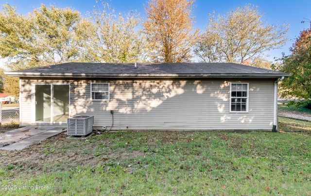 111 Norwood Dr, Elizabethtown, KY 42701