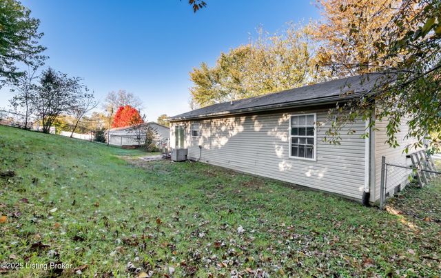 111 Norwood Dr, Elizabethtown, KY 42701