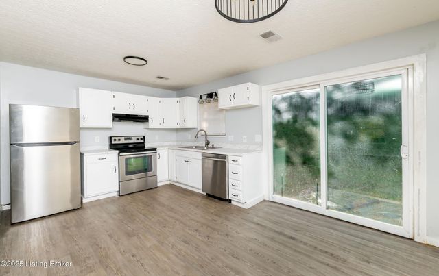 111 Norwood Dr, Elizabethtown, KY 42701