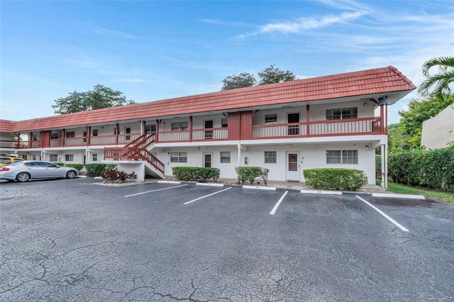 3250 NW 85th Avenue 14, Coral Springs, FL 33065
