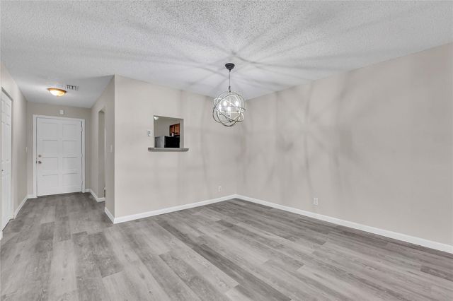 3250 NW 85th Avenue 14, Coral Springs, FL 33065