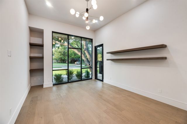 7138 Azalea Lane, Dallas, TX 75230