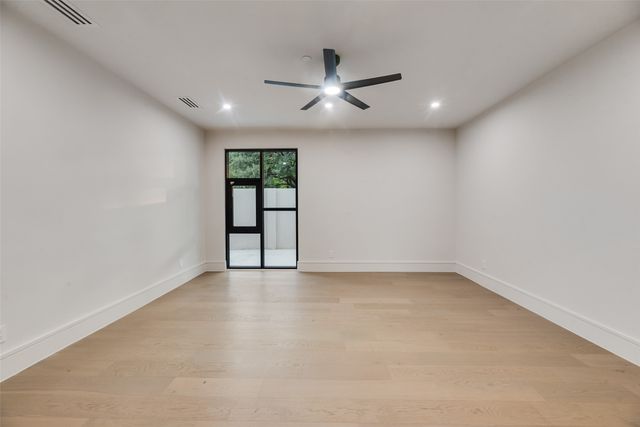 7138 Azalea Lane, Dallas, TX 75230
