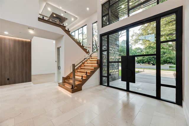 7138 Azalea Lane, Dallas, TX 75230
