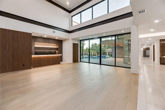 7138 Azalea Lane, Dallas, TX 75230