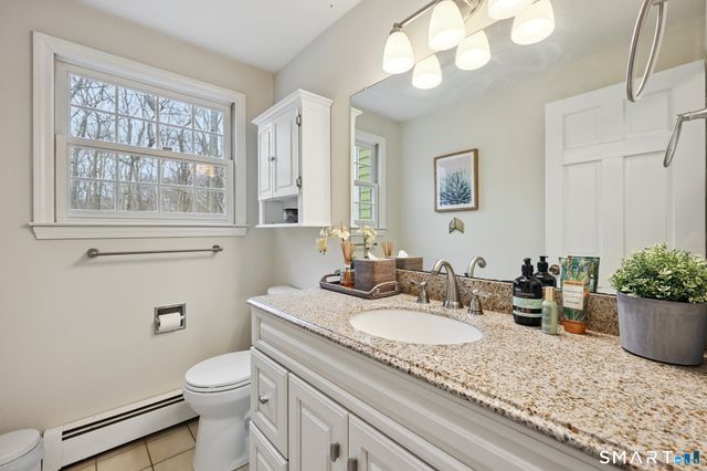 79 Acorn Road, Madison, CT 06443