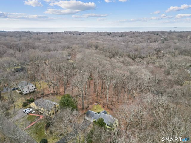 79 Acorn Road, Madison, CT 06443