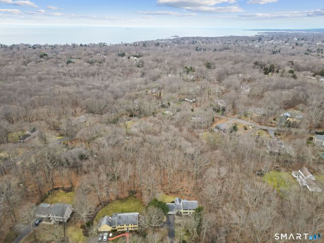 79 Acorn Road, Madison, CT 06443