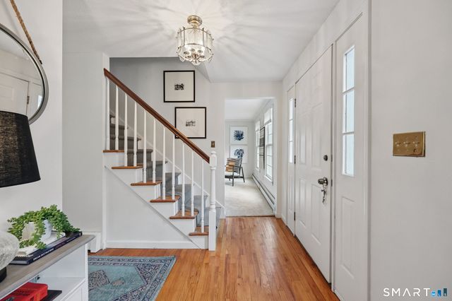 79 Acorn Road, Madison, CT 06443