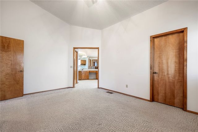 12 Scalloway Circle, Bella Vista, AR 72715