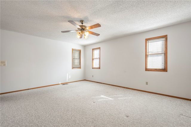 12 Scalloway Circle, Bella Vista, AR 72715