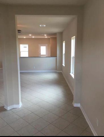 10332 Ritter Run Drive, Rosharon, TX 77583