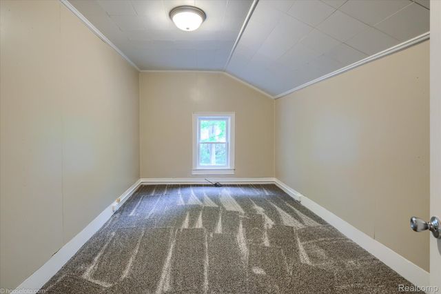 29 Law Street, Lapeer, MI 48446