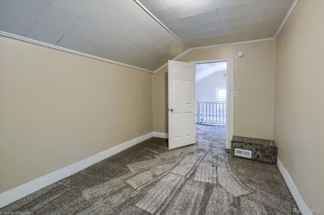 29 Law Street, Lapeer, MI 48446
