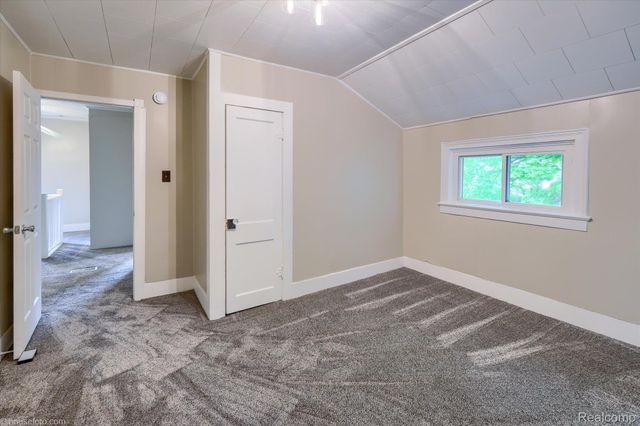 29 Law Street, Lapeer, MI 48446