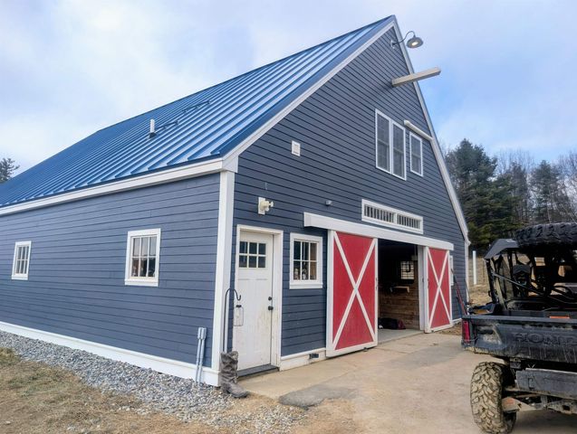 40 Dunbarton Center Road, Bow, NH 03304