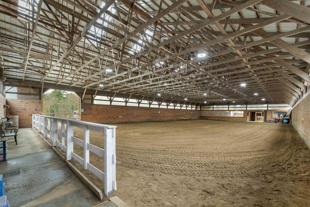 40 Dunbarton Center Road, Bow, NH 03304