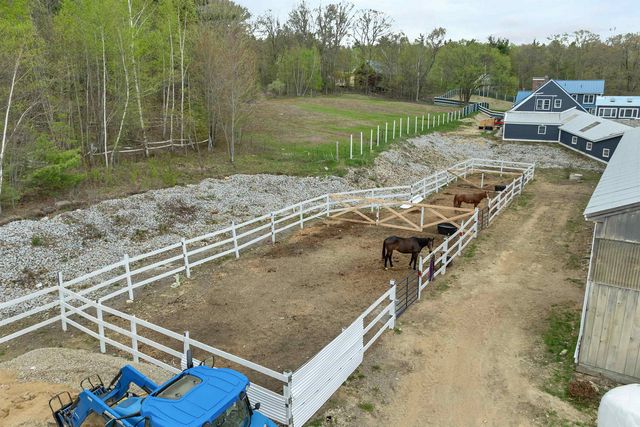 40 Dunbarton Center Road, Bow, NH 03304