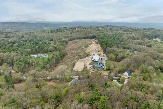 40 Dunbarton Center Road, Bow, NH 03304