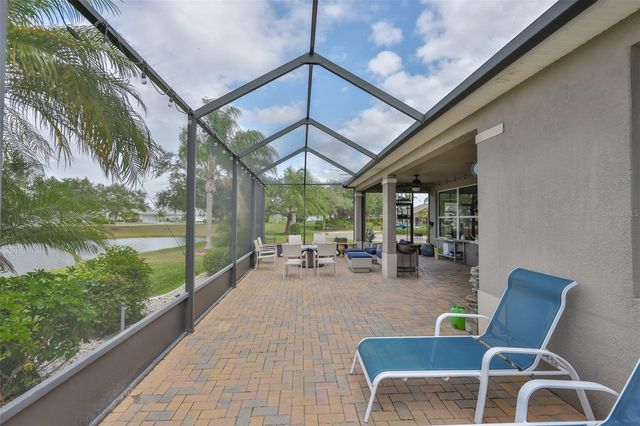 711 CAMELLIA GREEN DRIVE, Sun City Center, FL 33573