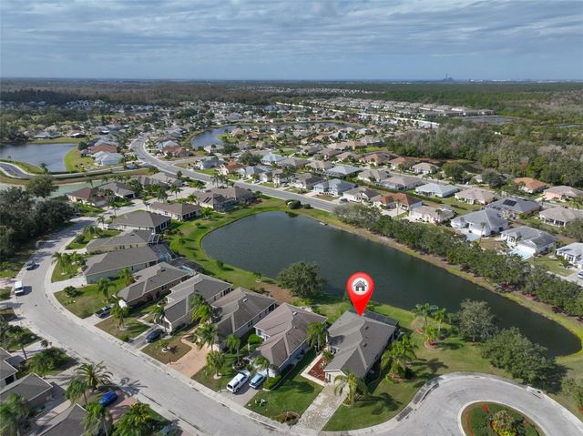 711 CAMELLIA GREEN DRIVE, Sun City Center, FL 33573