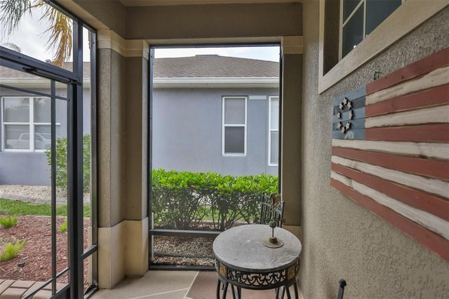 711 CAMELLIA GREEN DRIVE, Sun City Center, FL 33573