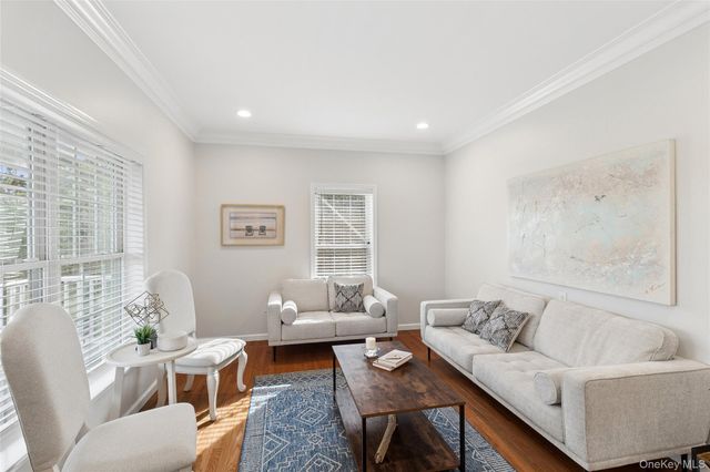 3935 Sound Avenue, Riverhead, NY 11901