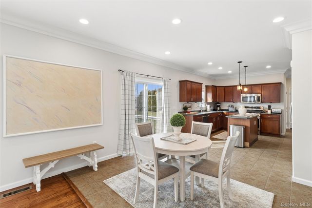 3935 Sound Avenue, Riverhead, NY 11901