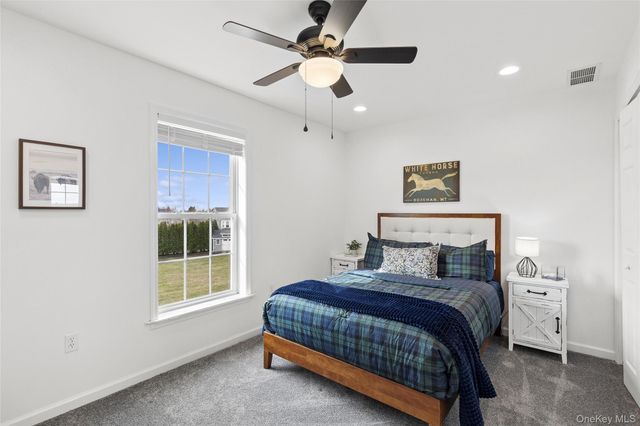 3935 Sound Avenue, Riverhead, NY 11901