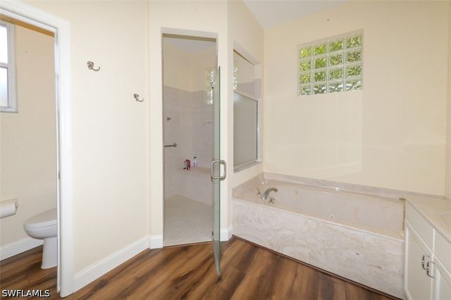 7996 Tiger Palm WAY, Fort Myers, FL 33966