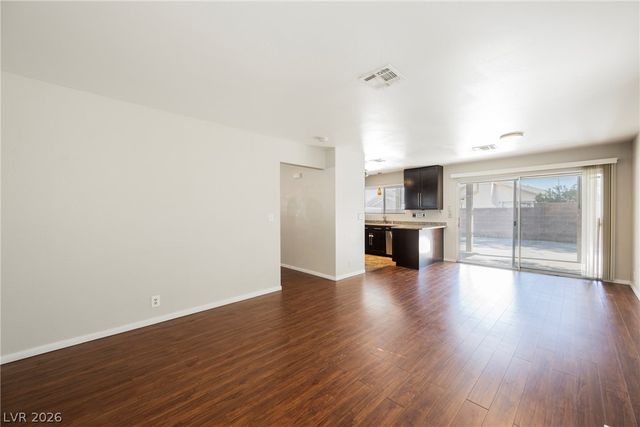 7401 Coffeyville Avenue, Las Vegas, NV 89147