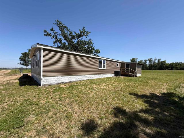 11491 W 875 S, Owensville, IN 47665