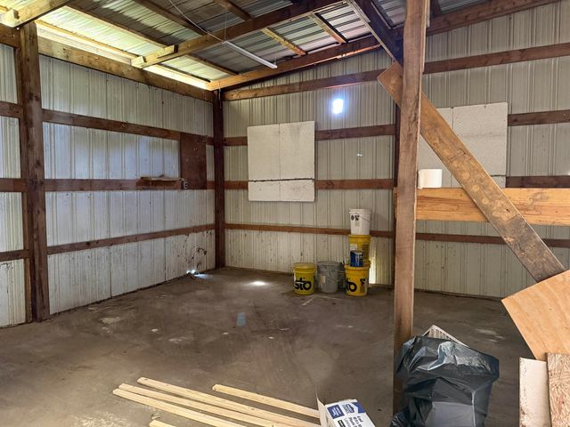 11491 W 875 S, Owensville, IN 47665
