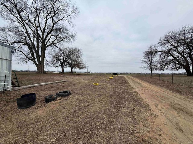 11491 W 875 S, Owensville, IN 47665