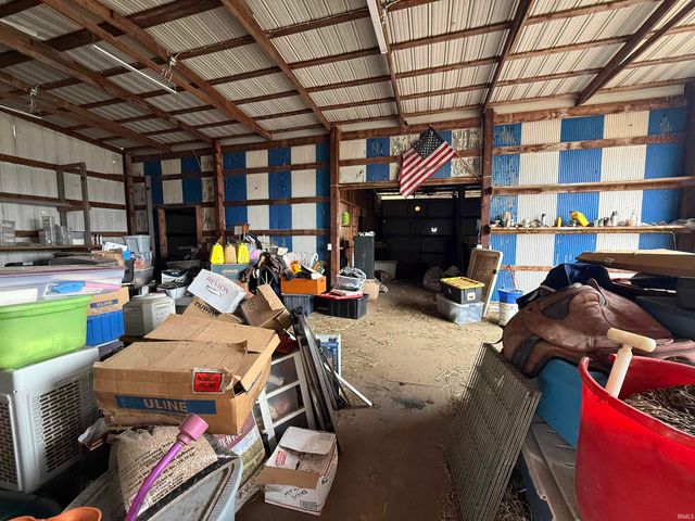 11491 W 875 S, Owensville, IN 47665