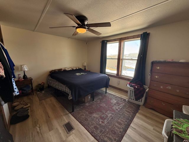 11491 W 875 S, Owensville, IN 47665