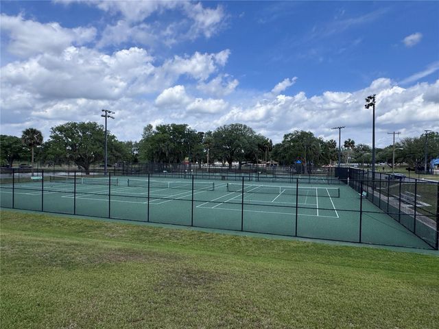 114 NE TUSCAWILLA AVENUE, Ocala, FL 34470