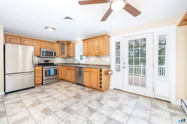 8 Still Field Road, Manchester, CT 06040