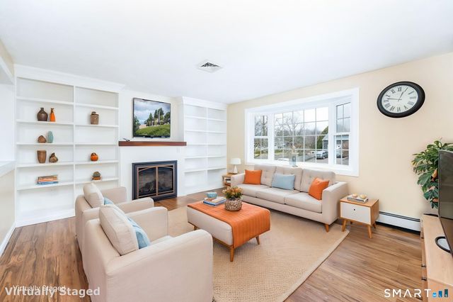 8 Still Field Road, Manchester, CT 06040