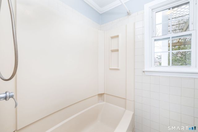 8 Still Field Road, Manchester, CT 06040