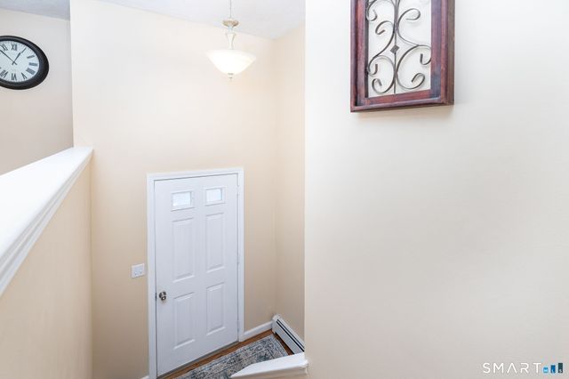 8 Still Field Road, Manchester, CT 06040